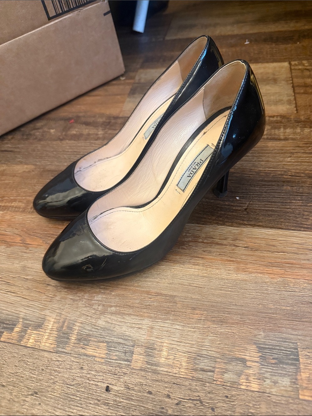 Prada size 36.5 shoes ⏰*